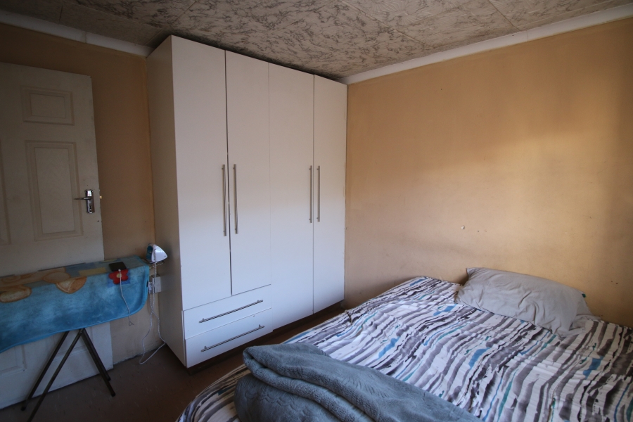 5 Bedroom Property for Sale in Mdantsane Eastern Cape